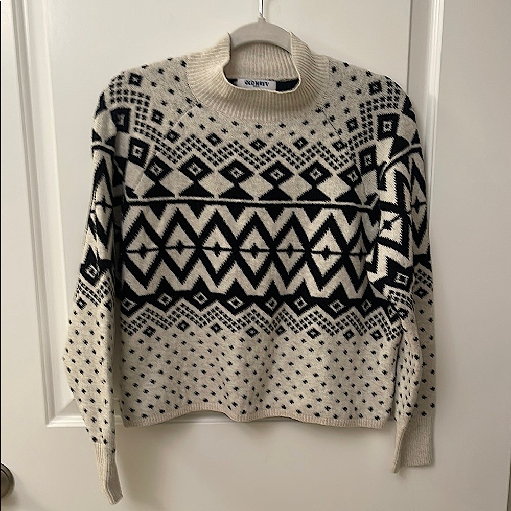 Old Navy Black and Cream Tribal Design Mock Neck Sweater
